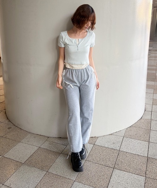 frunco(フランコ)の「【ZOZOTOWN限定】レイヤー風リブTシャツ(Tシャツ/カットソー・レディース・ホワイト/ピンク/ブラック/ブルー・FREE)」の19枚目の写真