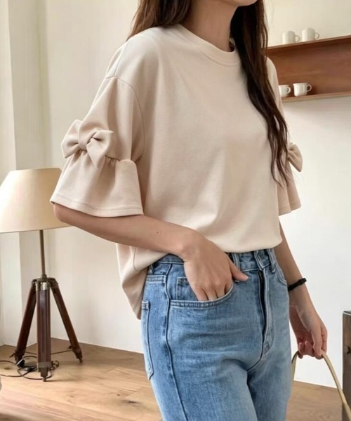 semplice（センプリチェ）の「リボン フリルスリーブ T シャツ 丸首 ゆったり 半袖（Tシャツ/カットソー・レディース・ベージュ/グレー/ブラック・F）」の9枚目の写真