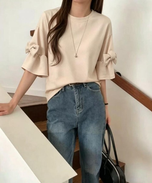 semplice（センプリチェ）の「リボン フリルスリーブ T シャツ 丸首 ゆったり 半袖（Tシャツ/カットソー・レディース・ベージュ/グレー/ブラック・F）」の10枚目の写真