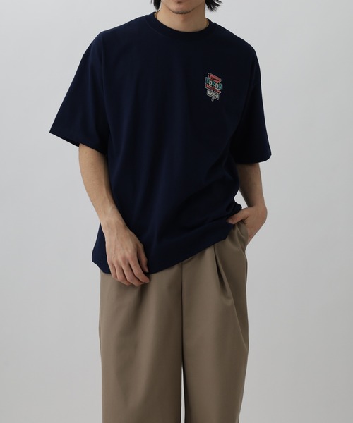 FUNALIVE(ファンアライブ)の「ヘビーウエイト ワイドシルエット ダイナー ハート フルーツ 半袖 TEE(Tシャツ/カットソー・メンズ・ホワイト/スミクロ/ネイビー/ブラック系2/チャコールグレー/ブラック/ホワイト系1/ホワイト系2/ブラック系1・M/L)」の13枚目の写真