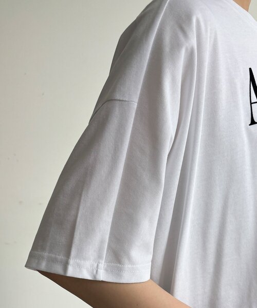 DouDou(ドゥドゥ)の「【WEB限定】フロッキーロゴプリントTEE(Tシャツ/カットソー・レディース・ブラック/オフホワイト/ブラウン・FREE)」の19枚目の写真