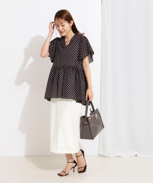 NOLLEY’S(ノーリーズ)の「ウォッシャブルポコポコシュリンクペプラムブラウス(シャツ/ブラウス・レディース・ダークブラウン/ブラック系その他/ホワイト系その他2・38)」の21枚目の写真