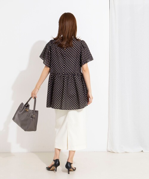 NOLLEY’S(ノーリーズ)の「ウォッシャブルポコポコシュリンクペプラムブラウス(シャツ/ブラウス・レディース・ダークブラウン/ブラック系その他/ホワイト系その他2・38)」の19枚目の写真