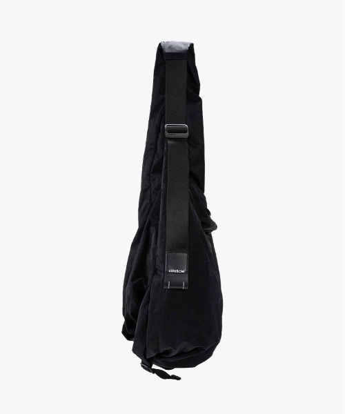 Cote&Ciel（コートエシエル）の「【cote&ciel/コートエシエル】 Hyco Smooth Black（ショルダーバッグ・メンズ・ブラック・FREE）」の3枚目の写真