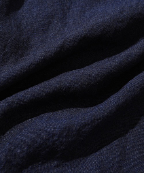 WILD LIFE TAILOR Adam et Rope'(ワイルドテーラーアダムエロペ )の「LINEN COVERALL(カバーオール・メンズ・ベージュ/ネイビー・L/M/S)」の13枚目の写真