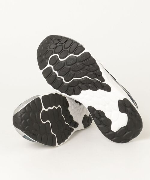 NEW BALANCE（ニューバランス）の「Fresh Foam Arishi v4 Tiralux（スニーカー・メンズ・ネイビー系・25.0cm/25.5cm/26.0cm/26.5cm/27.0cm/27.5cm/28.0cm/28.5cm/29.0cm/30.0cm）」の5枚目の写真