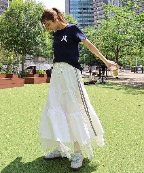 REDYAZEL(レディアゼル)の「ビジューRチャームTシャツ(Tシャツ/カットソー・レディース・ネイビー/オフホワイト/ホワイト系その他/ブルー系その他・FREE)」の6枚目の写真