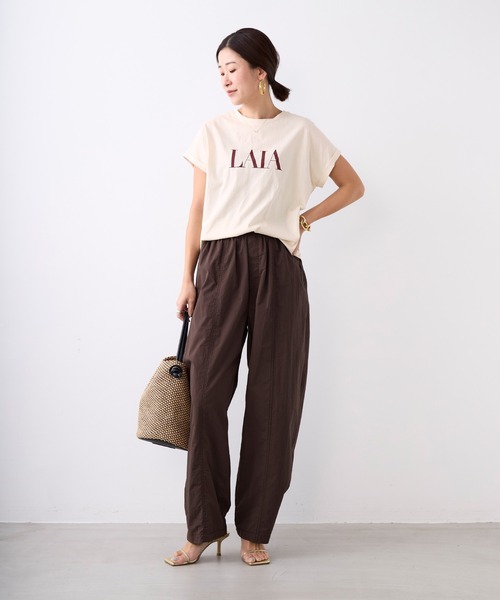 MICA&DEAL(マイカ&ディール)の「ワイドコクーンイージーパンツ〈2サイズ展開〉(その他パンツ・レディース・ブラウン/ライトベージュ/キャメル・38/36)」の4枚目の写真