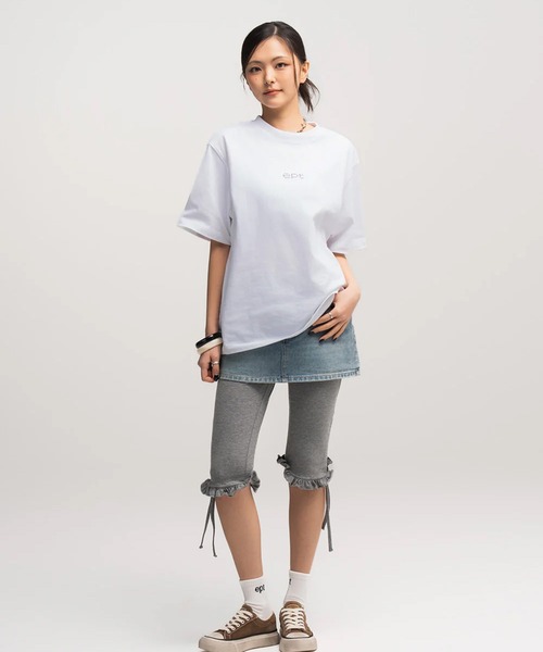 EPT(イーピーティー)の「Studded Ept T-Shirt (White)(Tシャツ/カットソー・レディース・ホワイト・X-LARGE/LARGE/MEDIUM/SMALL)」の2枚目の写真