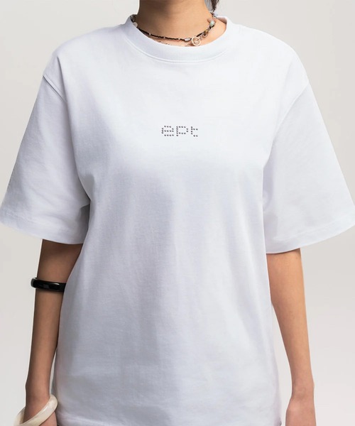 EPT(イーピーティー)の「Studded Ept T-Shirt (White)(Tシャツ/カットソー・レディース・ホワイト・X-LARGE/LARGE/MEDIUM/SMALL)」の7枚目の写真
