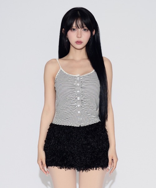 tinkerend(ティンカーエンド)の「Shirred Border Camisole / シャーリングボーダーキャミソール(キャミソール・レディース・ブラック/ホワイト・FREE)」の3枚目の写真
