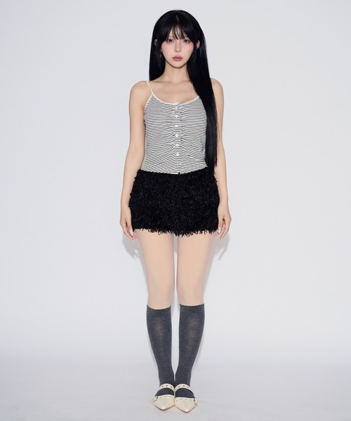 tinkerend(ティンカーエンド)の「Shirred Border Camisole / シャーリングボーダーキャミソール(キャミソール・レディース・ブラック/ホワイト・FREE)」の6枚目の写真