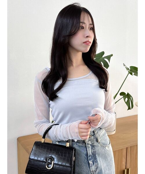 dazzlin(ダズリン)の「2wayシアートップス(Tシャツ/カットソー・レディース・オフホワイト/グレー/アイボリー/ブラック・FREE)」の4枚目の写真