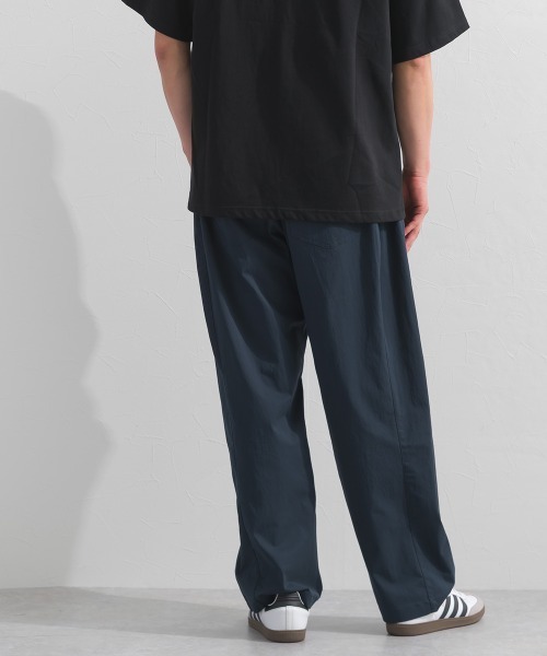 OMNES（オムネス）の「メンズ撥水加工ラグビーボールイージーパンツ（その他パンツ・メンズ・モカ/ネイビー/ブラック/カーキ・LARGE/MEDIUM）」の18枚目の写真