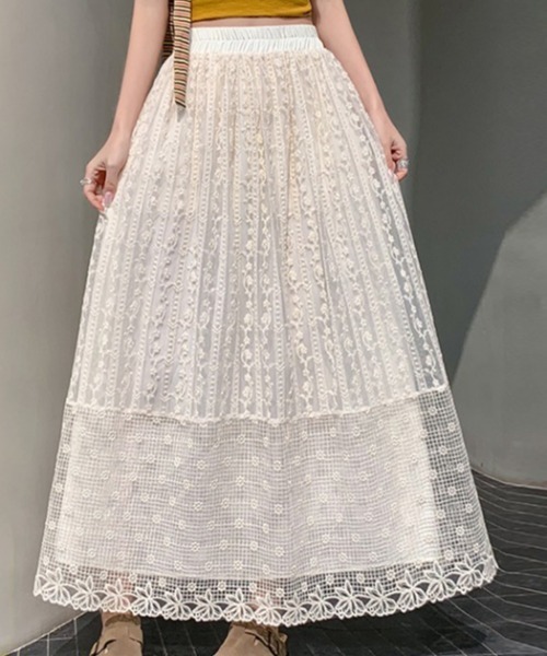 AMAJI(アマジ)の「ティアード チュール レーススカート(スカート・レディース・ベージュ・SMALL/MEDIUM/LARGE/X-LARGE)」の4枚目の写真