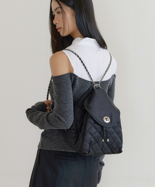 LUCIR ZU(ルシールズ)の「Convertible Quilted Chain Bag (black)(バックパック/リュック・レディース・その他・FREE)」の3枚目の写真