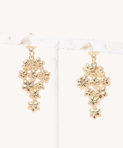 tone(トーン)の「【88eighty-eight】パステルフラワーキラキラCUTEピアス【import】(MA)(ピアス(両耳用)・レディース・ゴールド・FREE)」の6枚目の写真