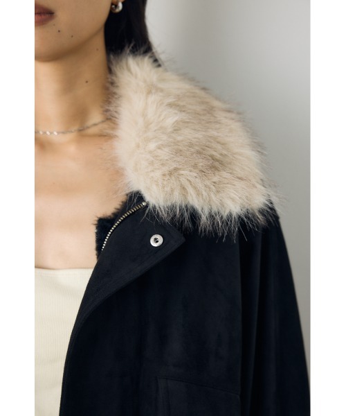 AZUL by moussy（アズールバイマウジー）の「【不動の人気アウターがついに予約開始】フェイクレザー/スエード2WAYファー付ブルゾン　秋服　冬服　ファー取り外し可　2サイズ着丈差【身長/骨格別着用画像あり】（ブルゾン・レディース・ダークブラウン/ベージュ/ブラック/ブラック系その他2・MEDIUM/SMALL）」の22枚目の写真