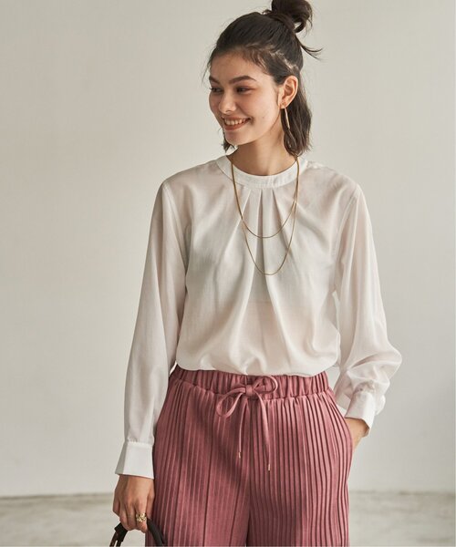 ikka(イッカ)の「前後2WAYバンドカラーシャツ(シャツ/ブラウス・レディース・グリーン/オフホワイト/ピンク/グレイッシュベージュ/チャコール/ブルー・M/L)」の9枚目の写真