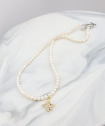 Auralyn（オーラリン）の「Sparkles Pearl Necklace（ネックレス）」