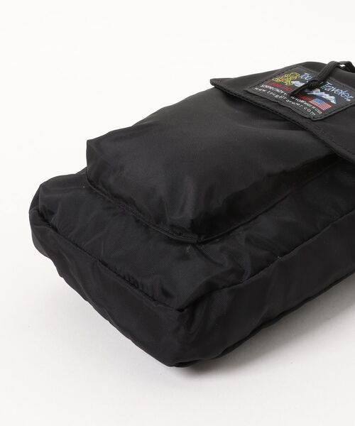 GOOD DEAL(グッドディール)の「Tough Traveler / タフトラベラー / QUARRY POUCHI / サッコッシュポーチ / ショルダーバッグ(ショルダーバッグ・レディース・ブラック/タン/その他1/パープル/グリーン/レッド/その他3/その他2・FREE)」の10枚目の写真