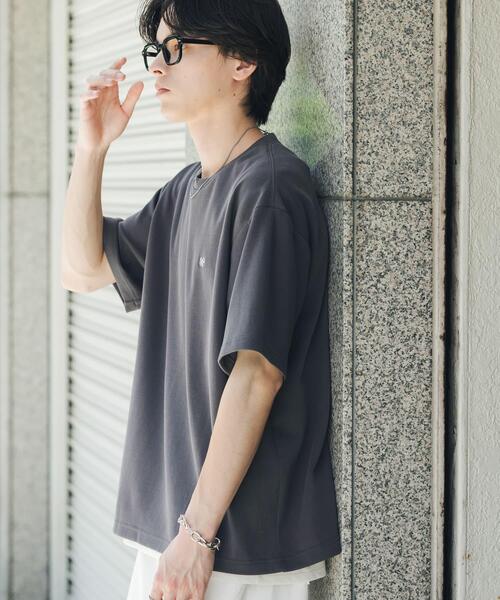 SENSE OF PLACE by URBAN RESEARCH(センスオブプレイスバイアーバンリサーチ)の「ワンポイントシシュウロゴTシャツ(Tシャツ/カットソー・メンズ・チャコールグレー/ホワイト/ブルー/ホワイト系その他・LARGE/MEDIUM)」の15枚目の写真