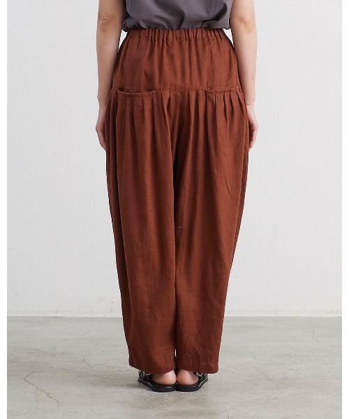 HEAVENLY（ヘブンリー）の「【 HEAVENLY / ヘブンリー 】 9x9 Heavy Linen Tuck Pants / 9×9 ヘビーリネン タック パンツ　2637041　DLI（その他パンツ・レディース・ブラウン/ブラック・FREE）」の10枚目の写真