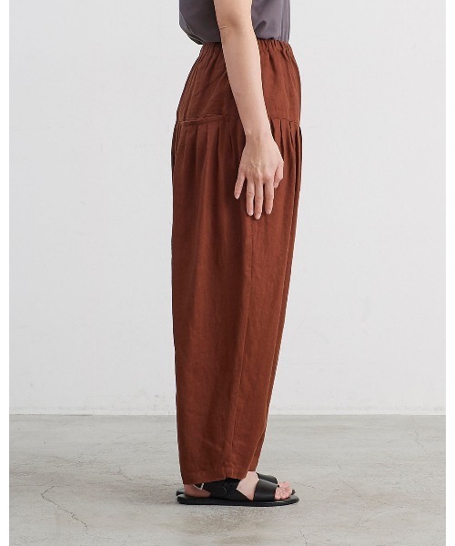 HEAVENLY（ヘブンリー）の「【 HEAVENLY / ヘブンリー 】 9x9 Heavy Linen Tuck Pants / 9×9 ヘビーリネン タック パンツ　2637041　DLI（その他パンツ・レディース・ブラウン/ブラック・FREE）」の9枚目の写真