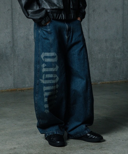 ALAND（エーランド）の「ALAND×UMBRO／フェードレターロゴパンツ（デニムパンツ・メンズ・ブラック/ブルー・LARGE/MEDIUM）」の10枚目の写真