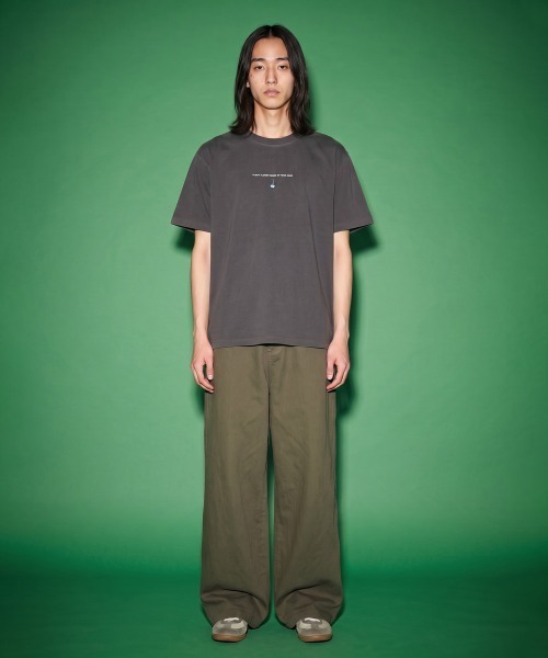rehacer（レアセル）の「rehacer TEE : Plant Flower Vintage Wash TEE / プラントフラワーヴィンテージウオッシュT-shirt（Tシャツ/カットソー・メンズ・スミクロ/ホワイト・LARGE/MEDIUM/X-LARGE/SMALL）」の3枚目の写真