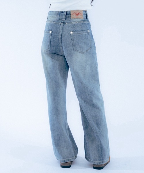 Haze Reverie(ヘイズレヴァリー)の「スタッズルーズデニムパンツ(デニムパンツ・レディース・ブルー・SMALL/MEDIUM/LARGE)」の6枚目の写真