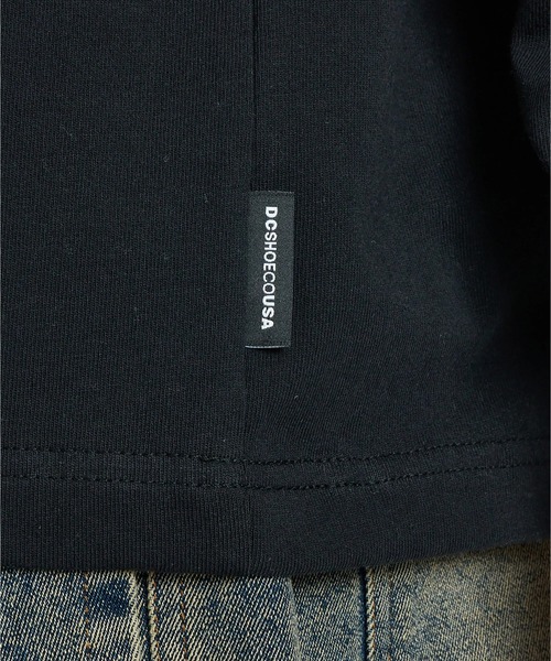 DC SHOES(ディーシーシューズ)の「DC SHOES メンズ 26 MISCHIEF CREW LS ロンT 【2026年秋冬モデル】/バックプリント長袖ロンT(Tシャツ/カットソー・メンズ・ホワイト/ブラック/ブラック系その他・MEDIUM/LARGE/X-LARGE)」の11枚目の写真