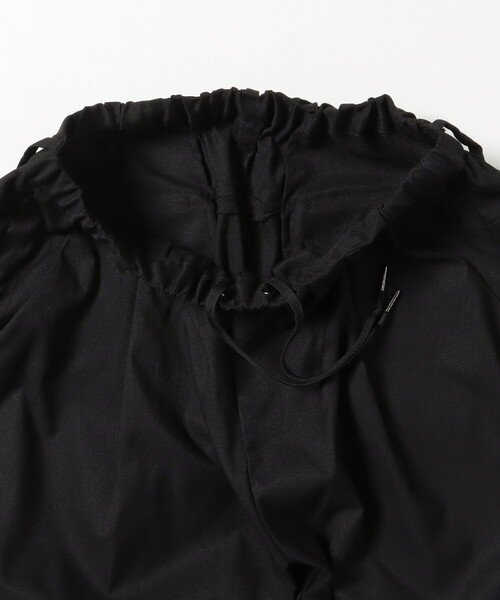 BEAMS HEART(ビームスハート)の「トリコット 1タック ワイド テーパード パンツ(チノパンツ・メンズ・ブラック/ベージュ・LARGE/MEDIUM/SMALL)」の21枚目の写真