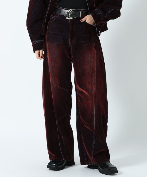 PAGEBOY(ページボーイ)の「フロッキーコクーンデニム【セットアップ対応】(デニムパンツ・レディース・レッド・SMALL/MEDIUM)」の1枚目の写真