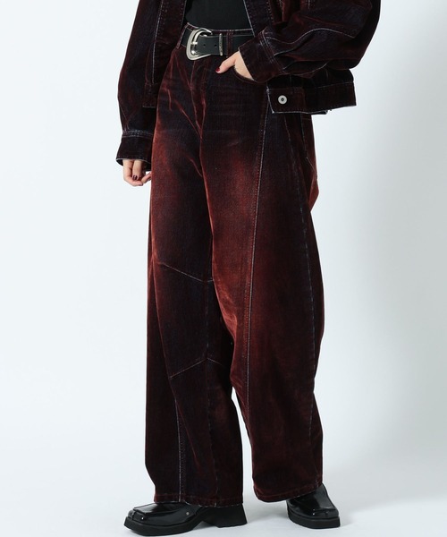 PAGEBOY(ページボーイ)の「フロッキーコクーンデニム【セットアップ対応】(デニムパンツ・レディース・レッド・SMALL/MEDIUM)」の4枚目の写真