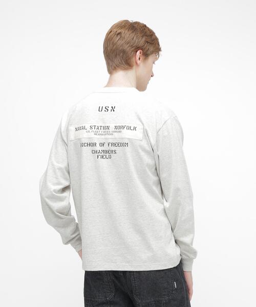 AVIREX（アヴィレックス）の「L/S T-SHIRT "NAVY STENCIL" / 長袖Tシャツ ”ネイビー ステンシル” / AVIREX / アヴィレックス（Tシャツ/カットソー・メンズ・その他5/ブラック/ホワイト・M/2XL/XL/L）」の14枚目の写真