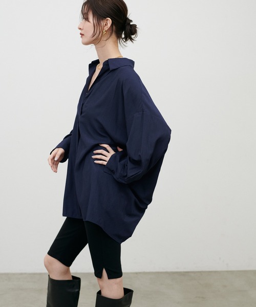 LARUTA(ラルータ)の「【LARUTA】スキッパー長袖シャツ(シャツ/ブラウス・レディース・その他1/オフホワイト/キャメル/ボルドー/ネイビー・FREE)」の3枚目の写真