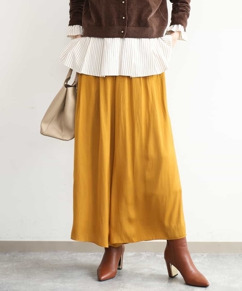 MK MICHEL KLEIN（エムケーミッシェルクラン）の「[洗える]起毛サテンワイドパンツ（スラックス・レディース・マスタード/ネイビー/ダークグレー・38）」の3枚目の写真