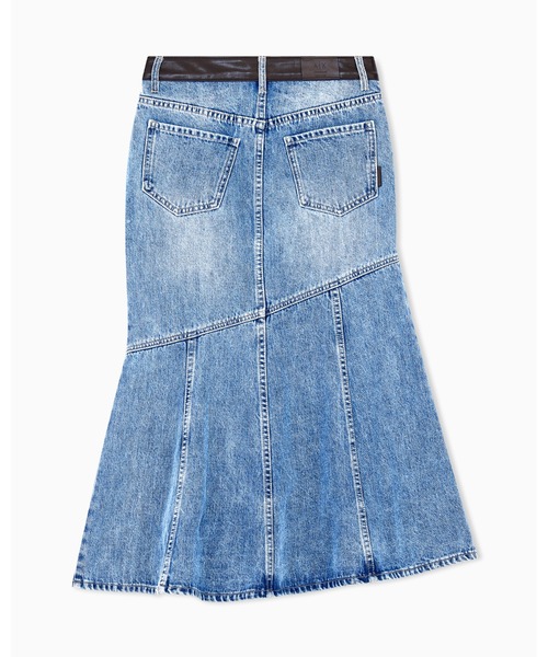 ARMANI EXCHANGE(アルマーニエクスチェンジ)の「【A|X アルマーニ エクスチェンジ】リジッドデニム フレアミディスカート(デニムスカート・レディース・インディゴブルー・2/6/4/0)」の7枚目の写真