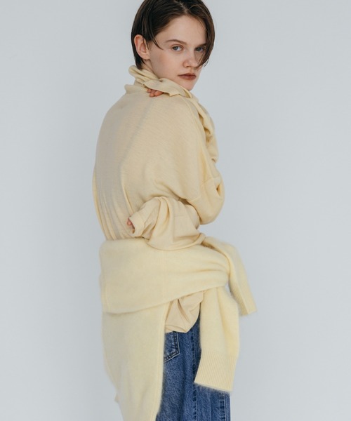 CREDONA(クレドナ)の「MINK FINISH V-NECK KNIT TOP/ミンクフィニッシュVネックニットトップス(ニット/セーター・レディース・イエロー/ピンク/ブラウン/グレー・FREE)」の12枚目の写真