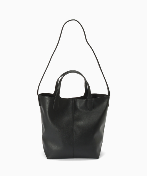 OSKR(オーエスケーアール)の「OSKR / オーエスケーアール 別注 2WAY MEDIUM TOTE BAG(トートバッグ・メンズ・ブラウン/ブラック・FREE)」の4枚目の写真
