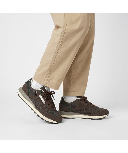 Reebok（リーボック）の「クラシックナイロン 89 / CLASSIC NYLON 89（スニーカー・メンズ・ブラウン・28.5cm/27.5cm/27.0cm/26.0cm/25.5cm/25.0cm/24.5cm/23.5cm/23.0cm/22.5cm/31cm/30.0cm/29.0cm）」の7枚目の写真