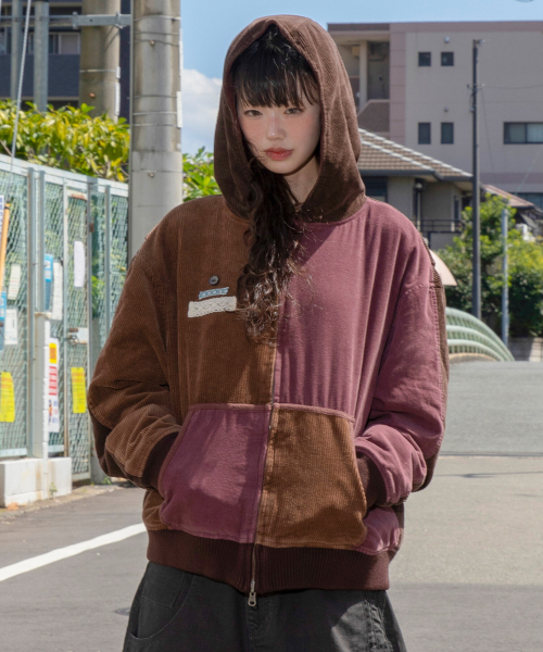 RuNaKi'Hu'(ルナキフ)の「WXJ052 ソレゾレ コーデュロイリバーシブルフードジップアップ (BROWN/BURGUNDY)(パーカー・レディース・その他・1/2)」の3枚目の写真