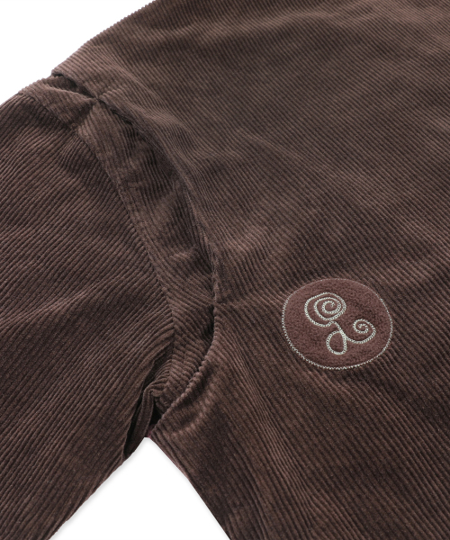 RuNaKi'Hu'(ルナキフ)の「WXJ052 ソレゾレ コーデュロイリバーシブルフードジップアップ (BROWN/BURGUNDY)(パーカー・レディース・その他・1/2)」の11枚目の写真