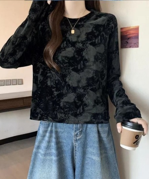 Ritzy(リッツィー)の「タイダイ柄・ロンT(Tシャツ/カットソー・レディース・ブラック/ブラウン・MEDIUM/LARGE)」の4枚目の写真