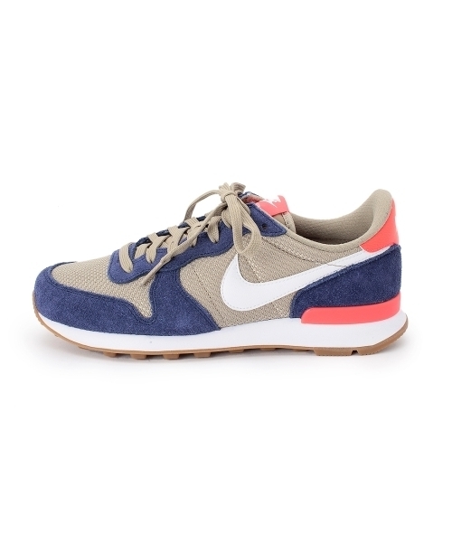 NIKE（ナイキ）の「NIKE WMNS INTERNATIONALIST（スニーカー・レディース・ブラック/ベージュ・40/30/50）」の3枚目の写真