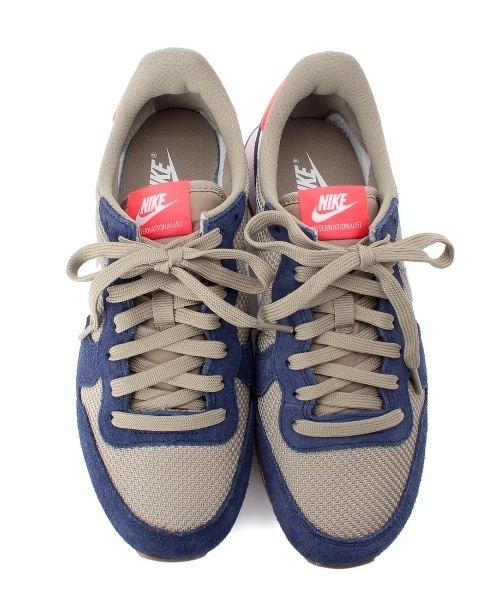 NIKE（ナイキ）の「NIKE WMNS INTERNATIONALIST（スニーカー・レディース・ブラック/ベージュ・40/30/50）」の5枚目の写真