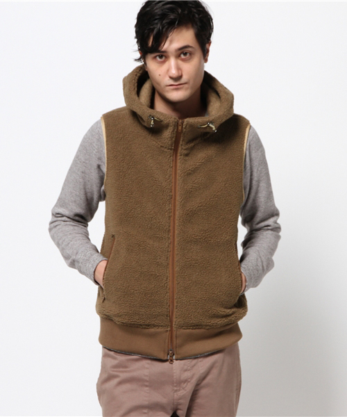 FREDY&GLOSTER（フレディアンドグロスター）の「ボアフリースベスト（その他アウター・メンズ・ブラウン/ネイビー・L/M）」の12枚目の写真