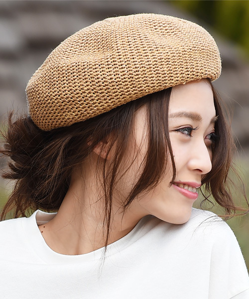 Luz Llena (NEY)(ラズレナニー)の「ペーパーベレー帽/帽子(ハンチング/ベレー帽・レディース・ベージュ/ブラック/ホワイト・フリ-)」の3枚目の写真