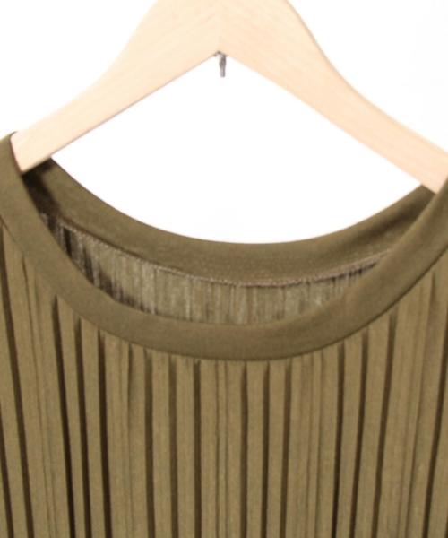 coen（コーエン）の「【セットアップ対応】ランダムプリーツノースリーブプルオーバー（シャツ/ブラウス・レディース・ネイビー/オリーブ・FREE）」の4枚目の写真